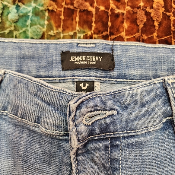 True Religion Jennie Curvy Midrise Capri Women's  Jeans. Size 34. - Picture 2 of 7